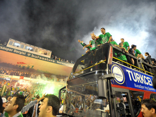 Şampiyon kupasını aldı - Resim: 4