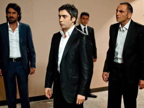 Kurtlar Vadisi'nde işler karışıyor - Resim: 3