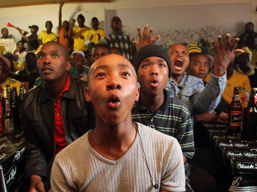 Dünya kupasında taraftarlar çıldırdı - Resim: 1