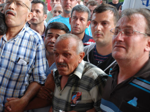 Yüreğimiz 12 şehidimize yandı - Resim: 1