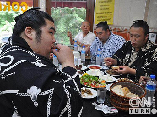 Kırkpınar sumocuları dünyayı yedi - Resim: 1