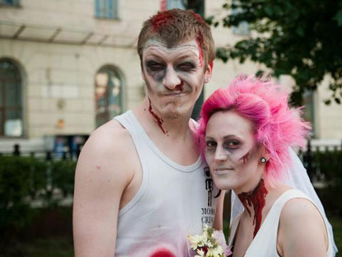 Zombi makyajlı sıradışı düğün - Resim: 1
