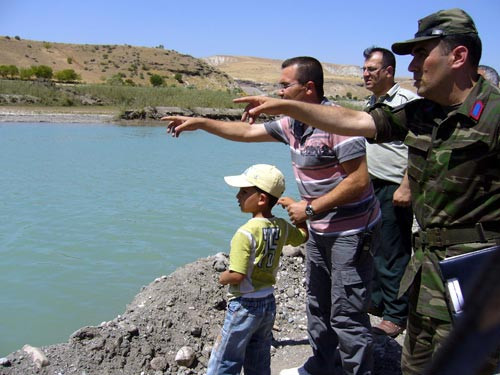 Dere kenarında piknik faciaya dönüştü - Resim: 1