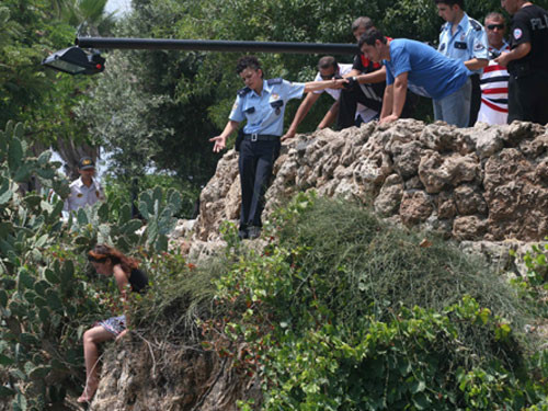 Saçından tutup hayata bağladı - Resim: 4