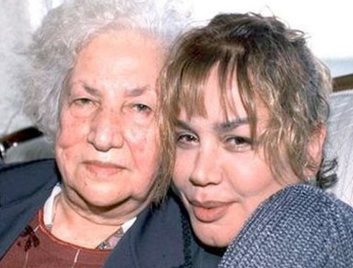 Sezen Aksu'ya büyük vefasızlık cenazede yoktular - Resim: 2