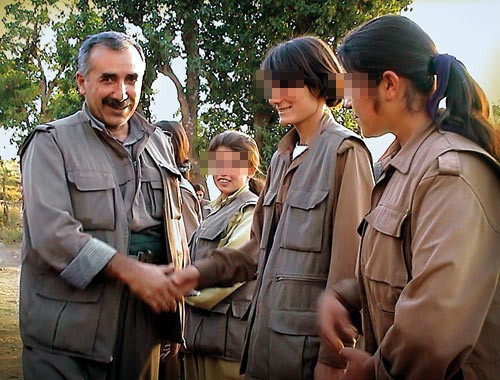 Duran Kalkan'ın şok fotoğrafları ortaya çıktı! Çocuklarla... - Resim: 1