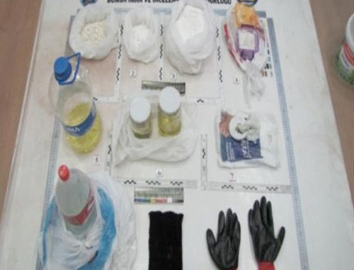 Silah ve patlayıcıyla yakalandı! - Resim: 4