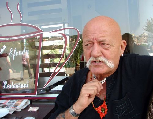 Sümer Tilmaç son yolculuğuna uğurlanıyor - Resim: 4