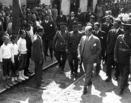 Türkiye Ata'yı böyle uğurladı - Resim: 4