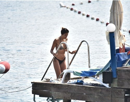 Asuman Krause güzelliğiyle dudak ısırttı - Resim: 2