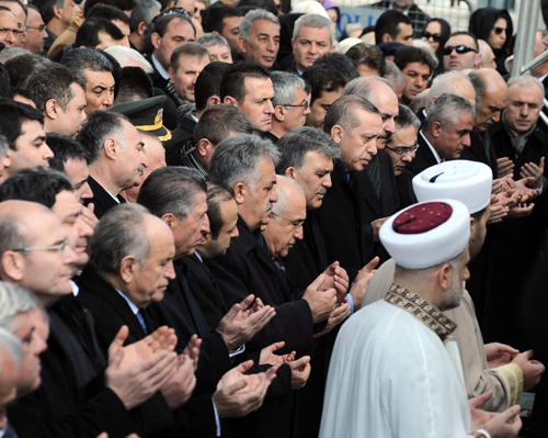 Menderes'e son görev - Resim: 4