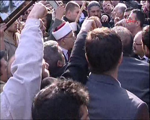 Kıvırcık Ali'yi binlerce kişi uğurladı - Resim: 3