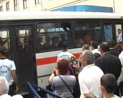 Bombacılara alkışlı destek - Resim: 4