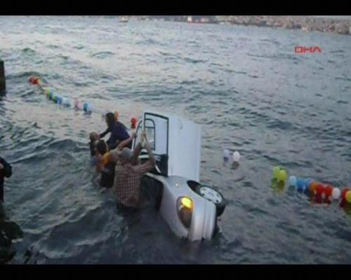 Denizde can pazarı - Resim: 3