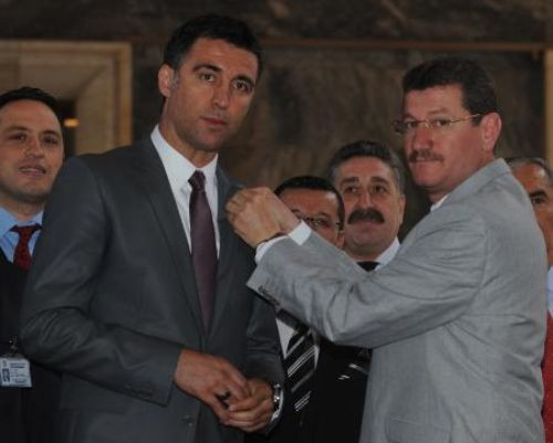 Hakan Şükür verdiği sözü tuttu ve... - Resim: 3