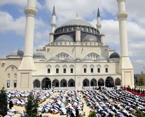 Mimar Sinan Camisi'nde ilk cuma - Resim: 3