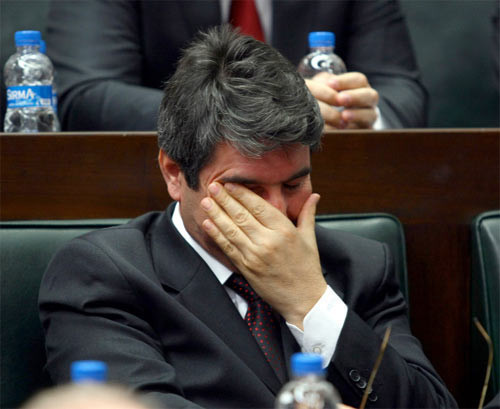 Erdoğan'ın vedası vekilleri ağlattı - Resim: 3