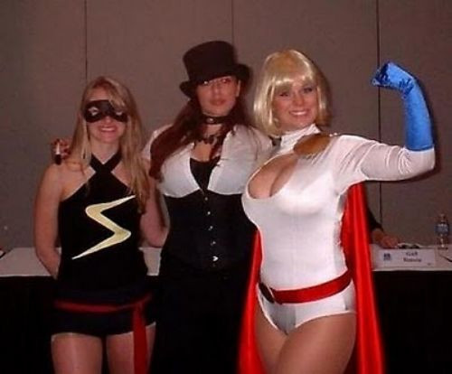 Göğüsleri ile konuşulanlar  - Resim: 4