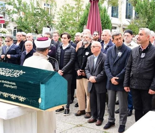 Sertab Erener'in acı kaybı! Kötü haberi konsere giderken aldı - Resim: 3