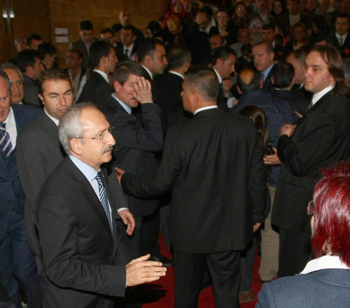 Kılıçdaroğlu'ndan 'Aşık Veysel'li yanıt - Resim: 1