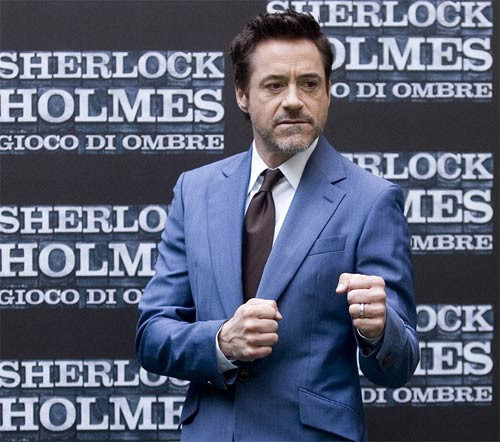 Ünlü oyuncunun ilginç ayakkabıları - Resim: 2