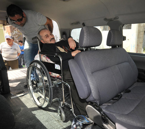 52 yıl sonra ilk kez sokağa çıktı! - Resim: 4