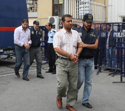 Bombacılara alkışlı destek - Resim: 1