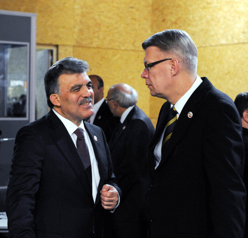 Portekiz'de Gül'e büyük övgü - Resim: 1