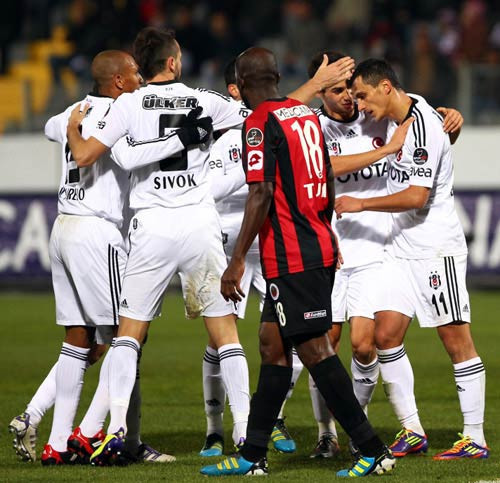 Beşiktaş'a Ankara'da ağır darbe - Resim: 3