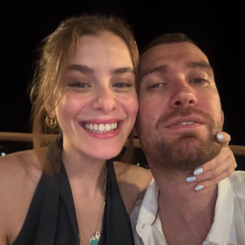 İlayda Alişan ve Oğulcan Engin tatile çıktı! Romantik karelerine beğeni yağdı