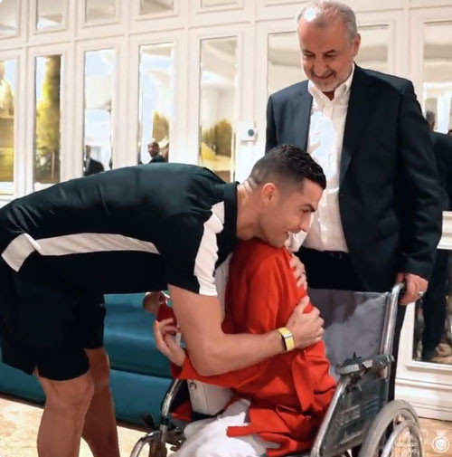 Cristiano Ronaldo İranlı bekar kadına dokundu 99 kırbaç cezasıyla yargılanıyor - Resim: 0