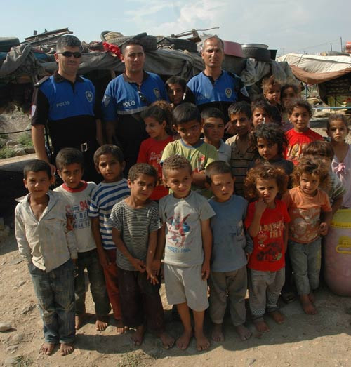 'Kendine üç karı aldı bize ayakkabı almadı' - Resim: 2