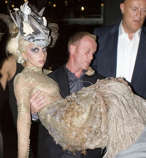 Bu nasıl ayakkabı Lady Gaga! - Resim: 2