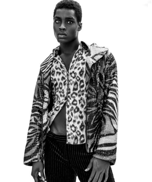 Dünyanın en ünlü mahkumu o dönen bir daha dönüp bakıyor - Resim: 2