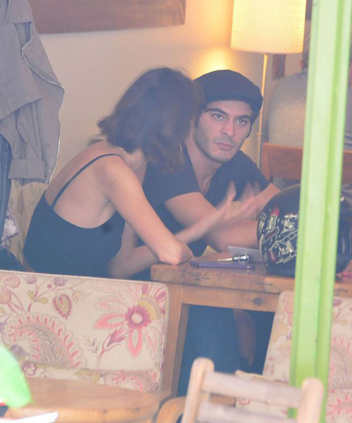 Büşra Develi Burak Deniz çifti kafaları karıştırdı! - Resim: 4