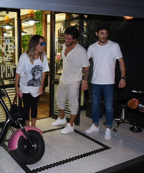 Bengü düğün arifesinde kendine kuaför kapattırdı - Resim: 2