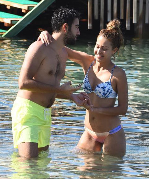 Tuğba Melis Türk selfie'yi biraz fazla abarttı - Resim: 1