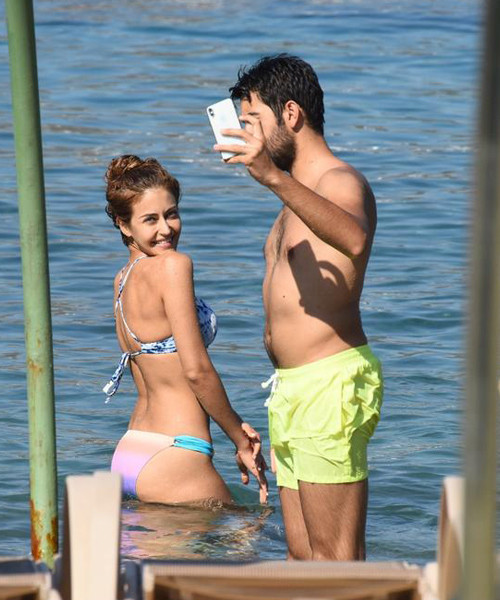 Tuğba Melis Türk selfie'yi biraz fazla abarttı - Resim: 2