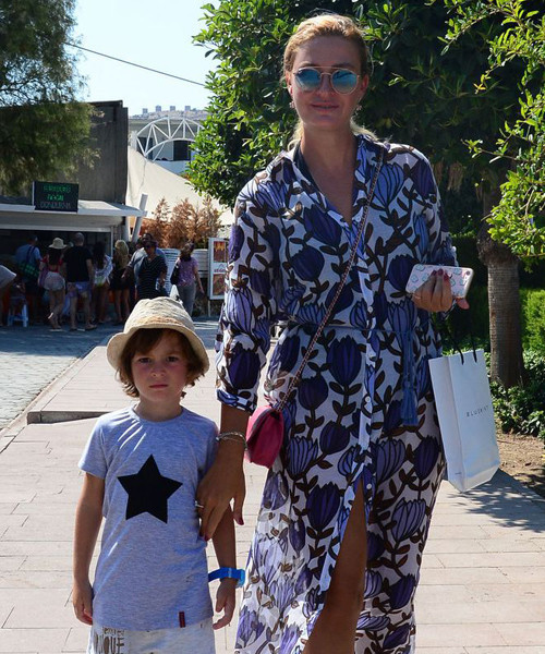 Ali Ağaoğlu ortanca hanımı Petek Ertüre ile barıştı! - Resim: 4