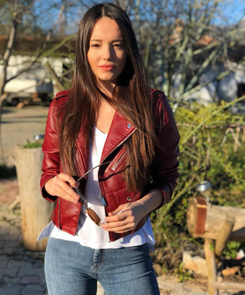 Kalk Gidelim dizisiyle ünlenen Sena Çakır bilinmeyenlerini anlattı - Resim: 3