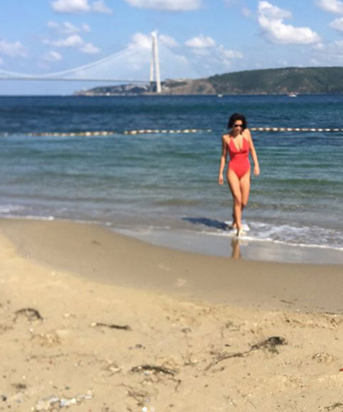 Güzelliği ile göz dolduran Asena Tuğal: Dünyanın en güzel şehri İstanbul - Resim: 2