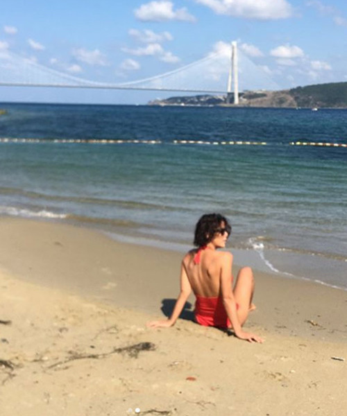 Güzelliği ile göz dolduran Asena Tuğal: Dünyanın en güzel şehri İstanbul - Resim: 4