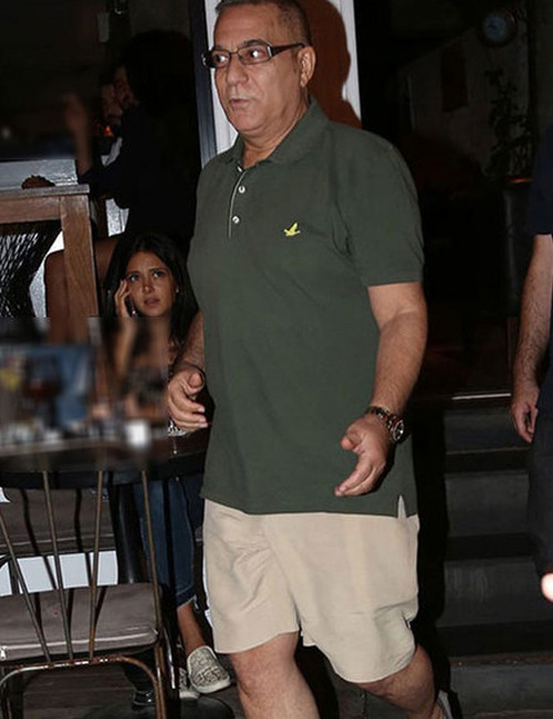 Mehmet Ali Erbil genç kızlarla fena yakalandı! - Resim: 4