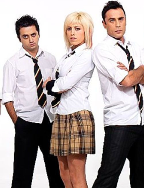 Arka Sıradakiler dizisinin yıldızları yıllar sonra ortaya çıktı! Şimdiki hallerine bakın - Resim: 1