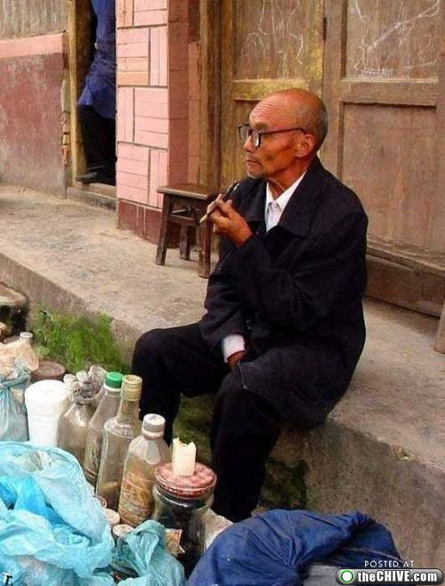 Sokak doktoru görenleri şaşırtıyor - Resim: 2