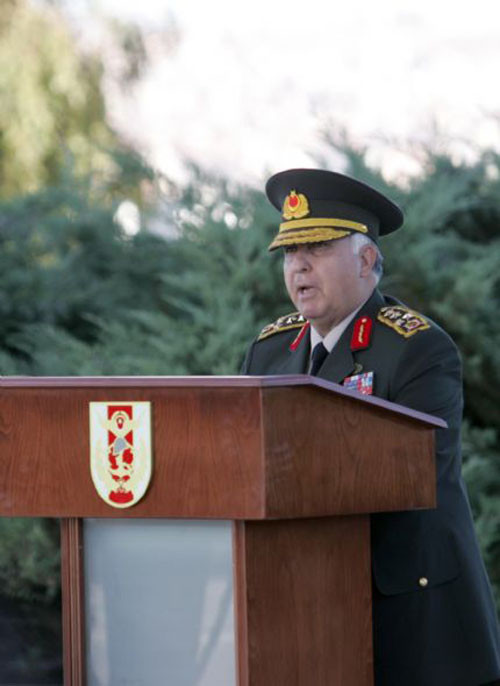 Komutanlardan mezarlık ziyareti - Resim: 2