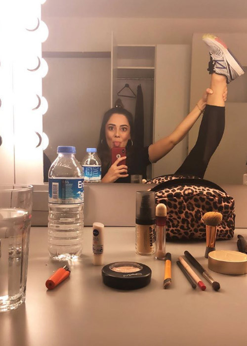 Merve Sevi'nin bacak pozu olay oldu! - Resim: 3