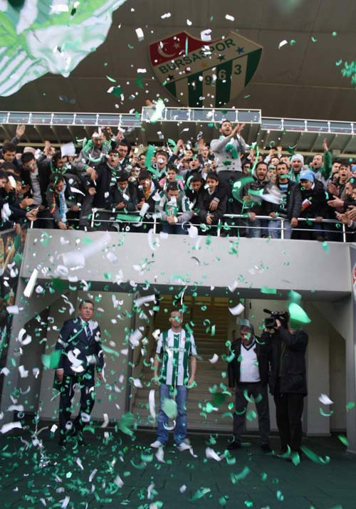 Bursaspor'da Kenny Miller bayramı! - Resim: 4