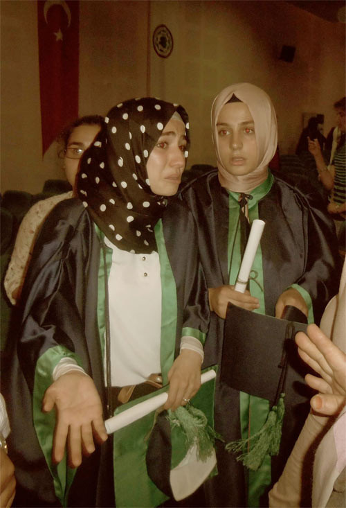 Başörtülü okul birincisine ödül verilmedi - Resim: 4