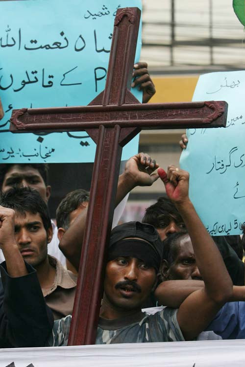 Dünya'dan bugünün en çarpıcı kareleri! - Resim: 1